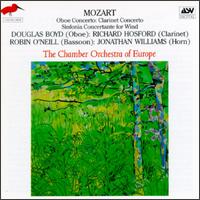 Mozart: Three Wind Concertos von Chamber Orchestra of Europe