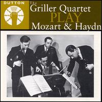 Griller Quartet Plays Mozart & Haydn von Griller String Quartet