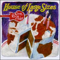 One Big Cake von House of Large Sizes