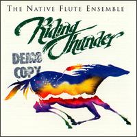 Riding Thunder von Native Flute Ensemble