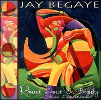 Round Dance in Beauty von Jay Begaye