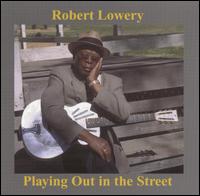 Playing out in the Street von Robert Lowery