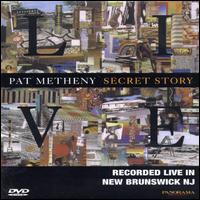 We Live Here [Live] von Pat Metheny