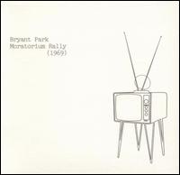 Bryant Park Moratorium Rally (1969) von Tony Conrad