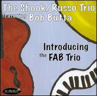 Introducing the Fab Trio von Amy Shook