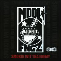 Smoking with the Enemy von Mddl Fngz