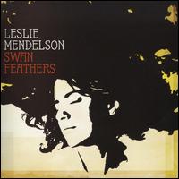 Swan Feathers von Leslie Mendelson