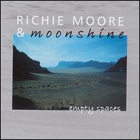 Empty Spaces von Richie Moore
